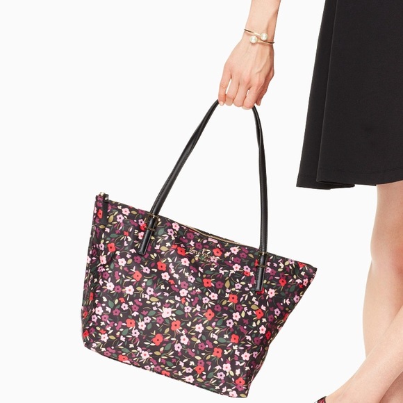 kate spade Handbags - Kate Spade Watson Lane Maya